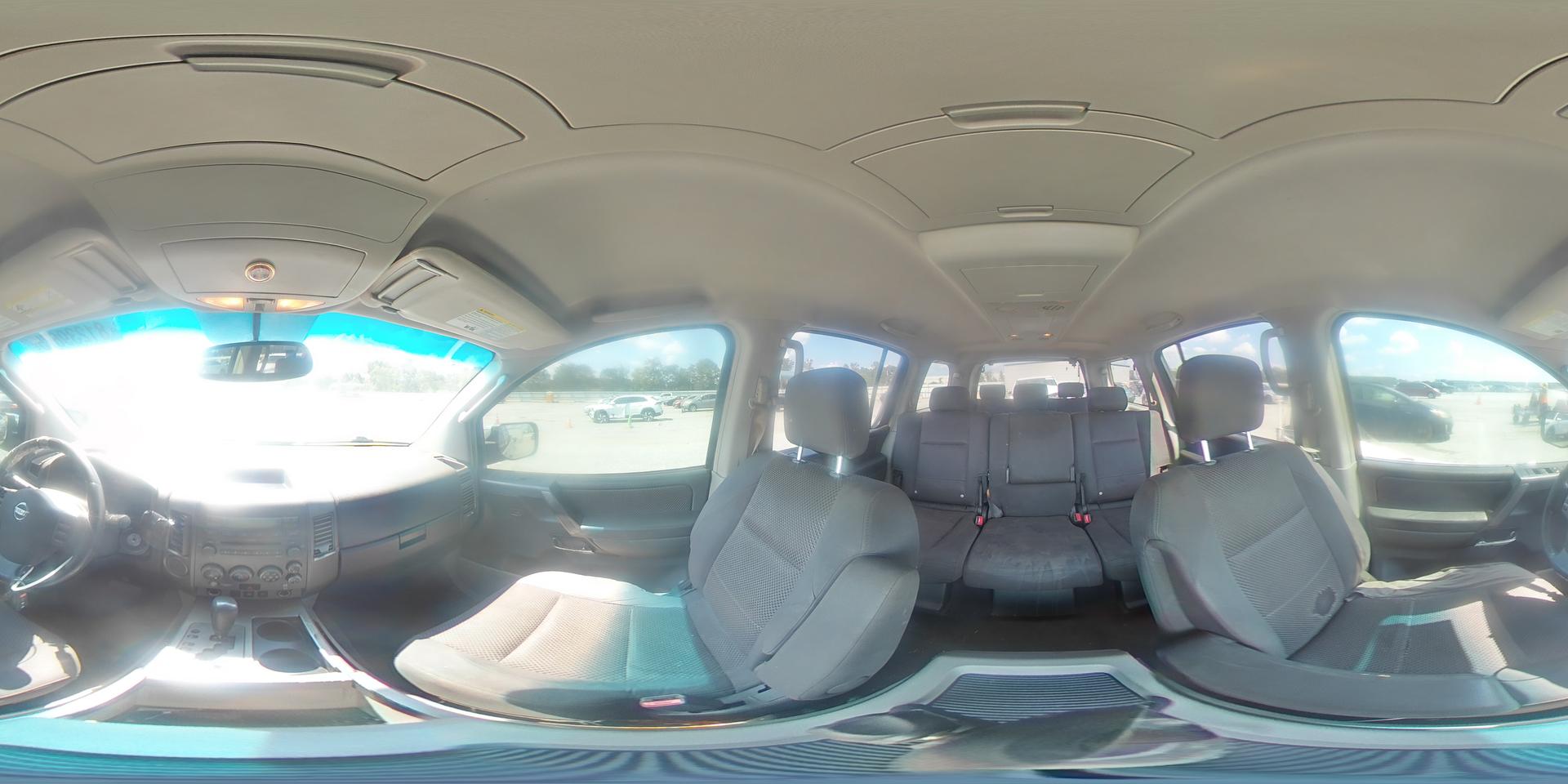 2004 NISSAN Armada