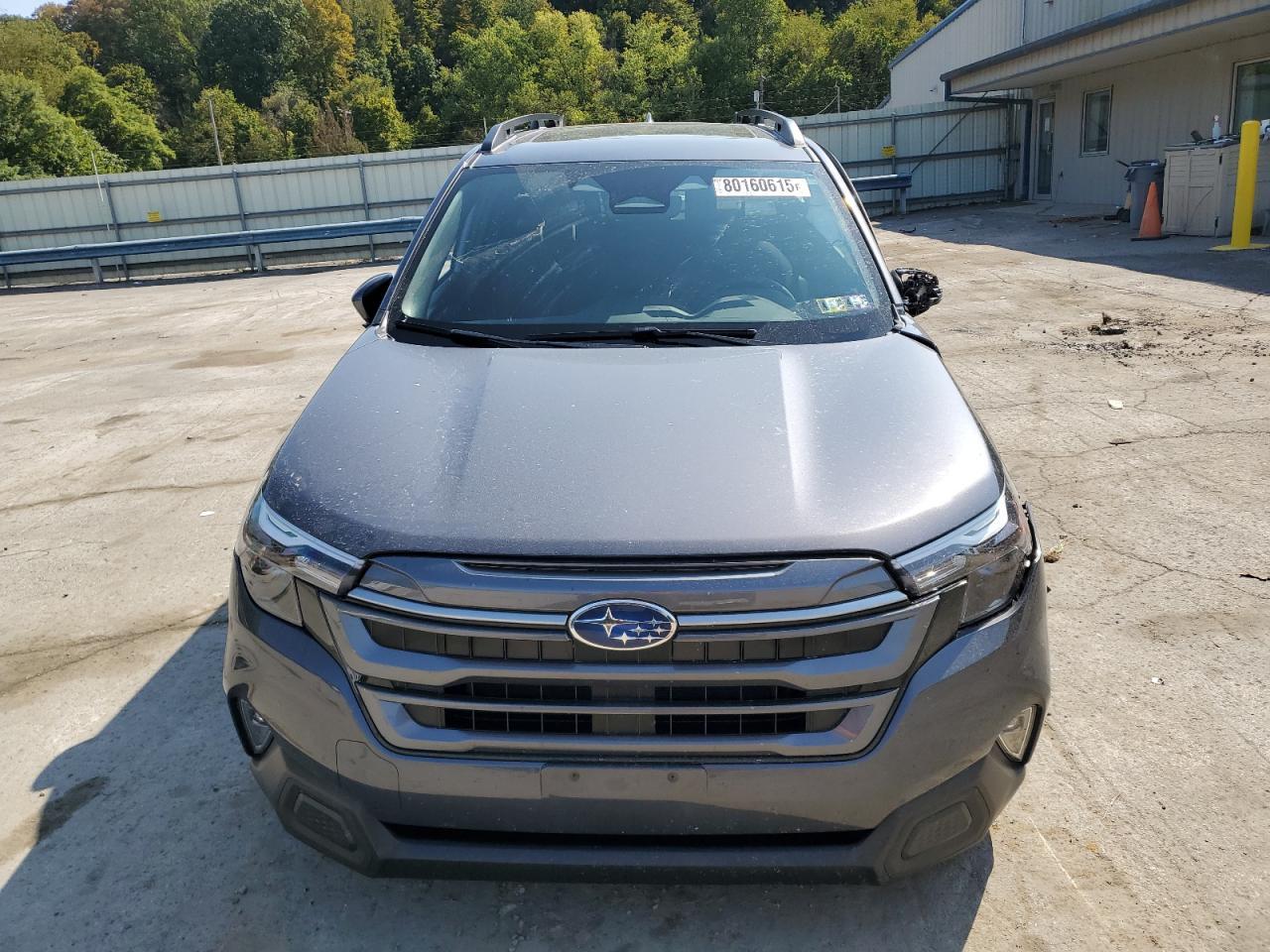 2025 SUBARU FORESTER
