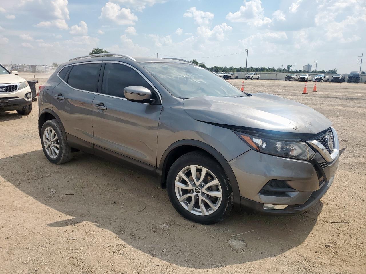 2022 NISSAN Rogue Sport