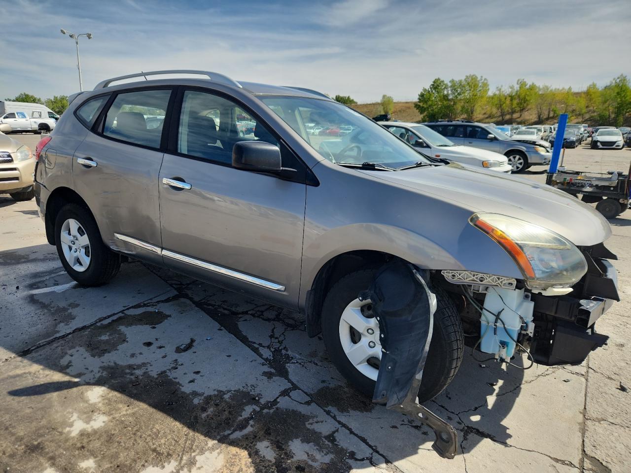 2015 NISSAN ROGUE