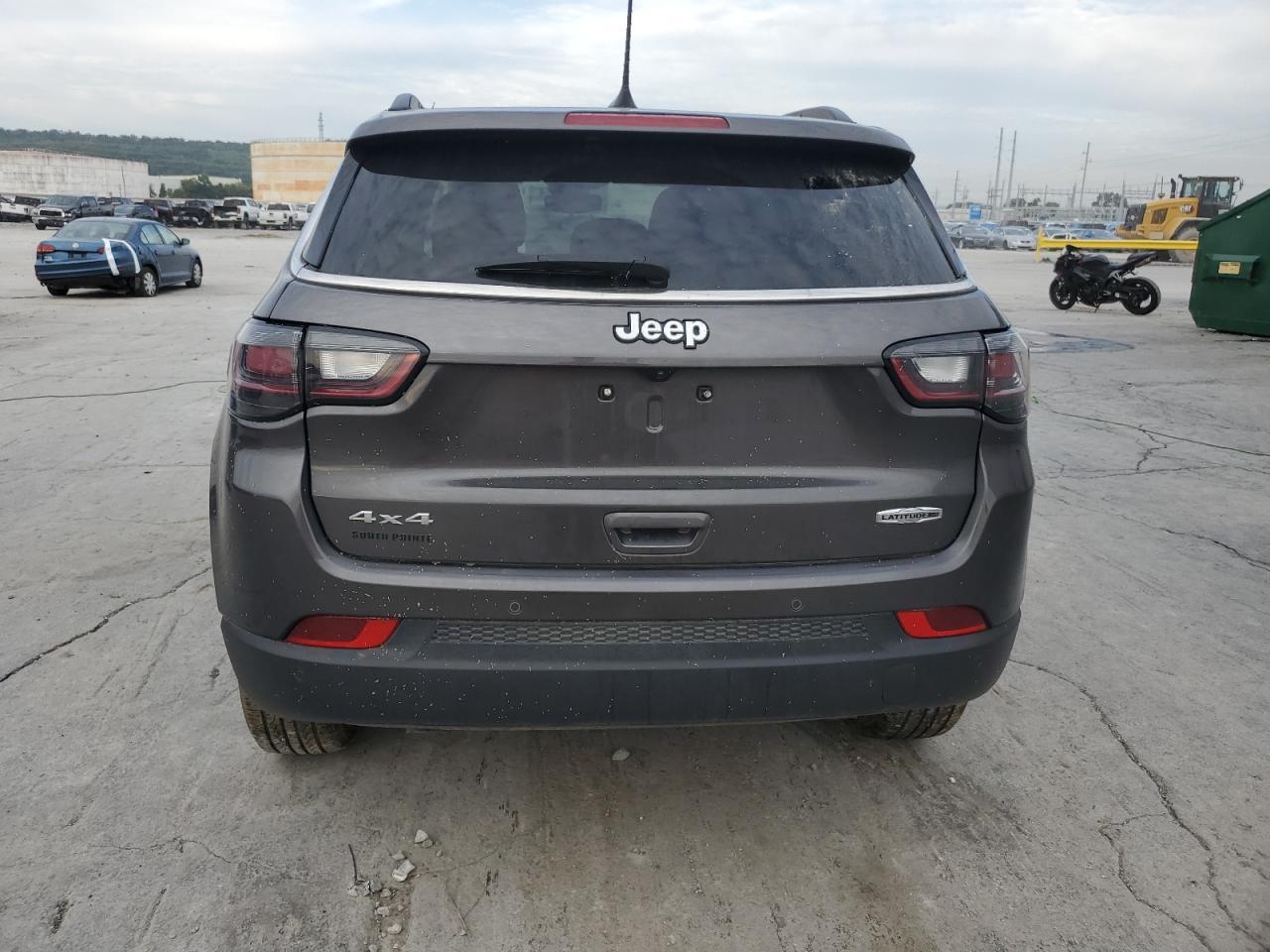 2023 JEEP Compass