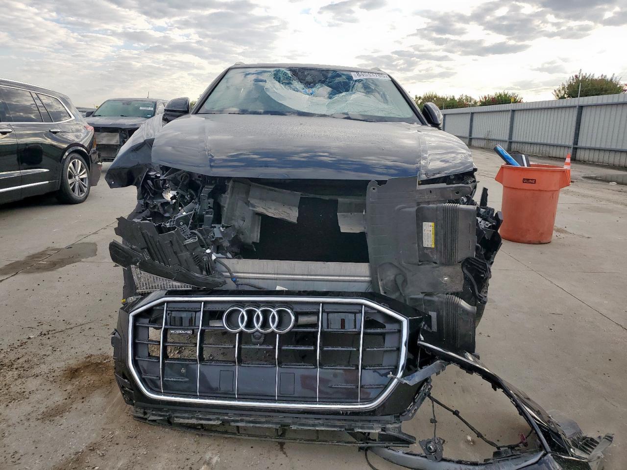 2021 AUDI Q8