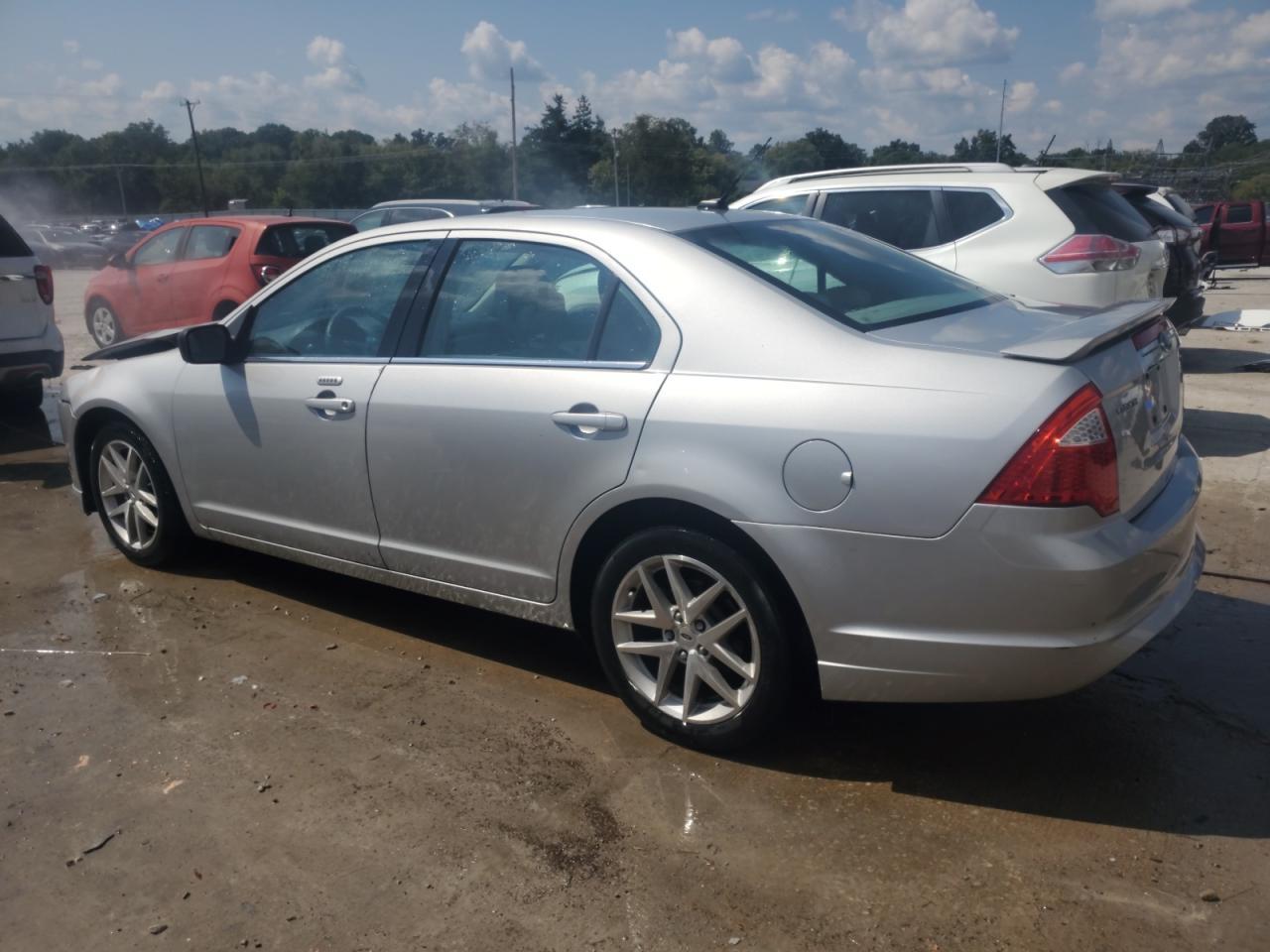 2010 FORD FUSION