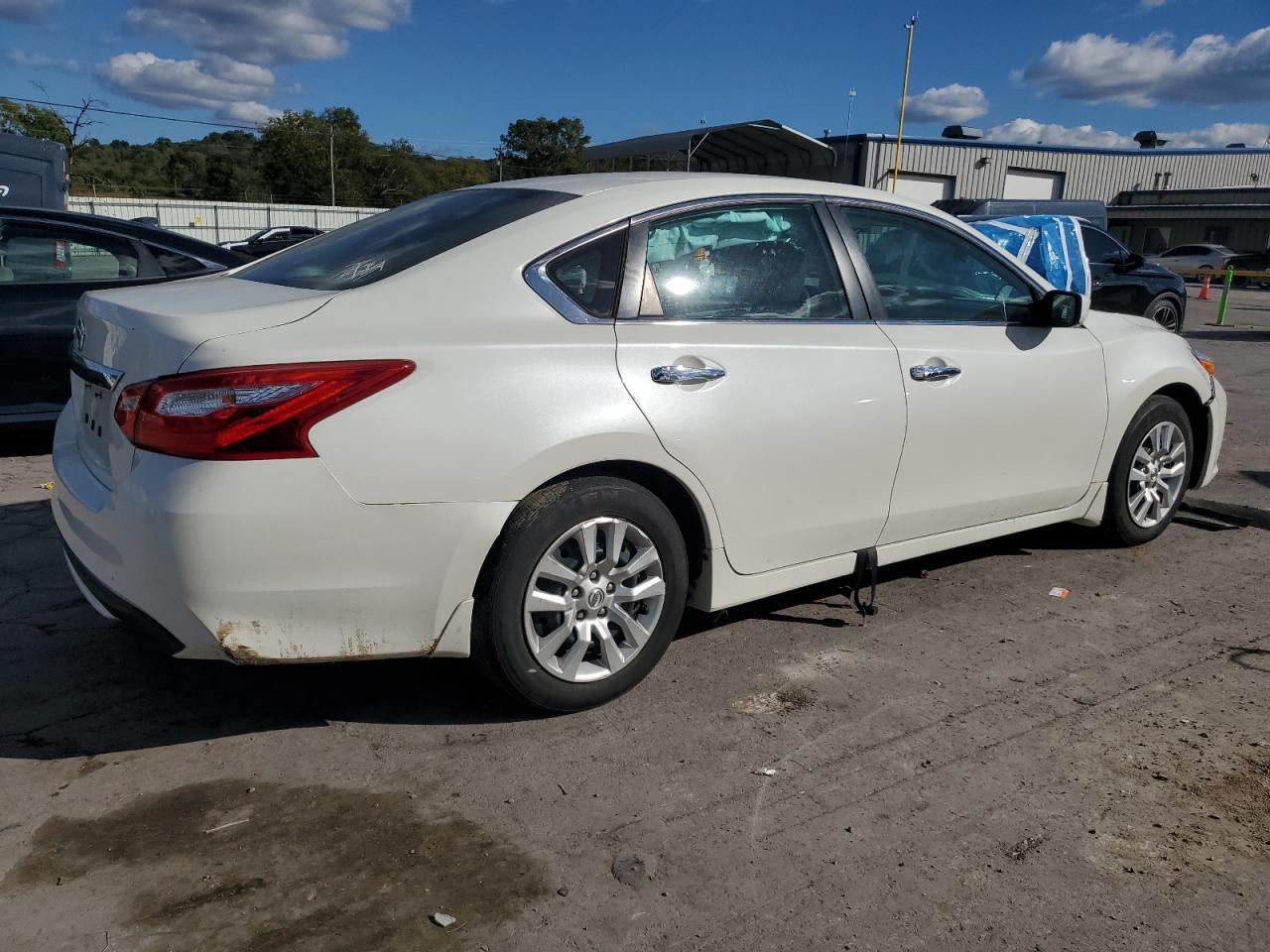 2016 NISSAN ALTIMA