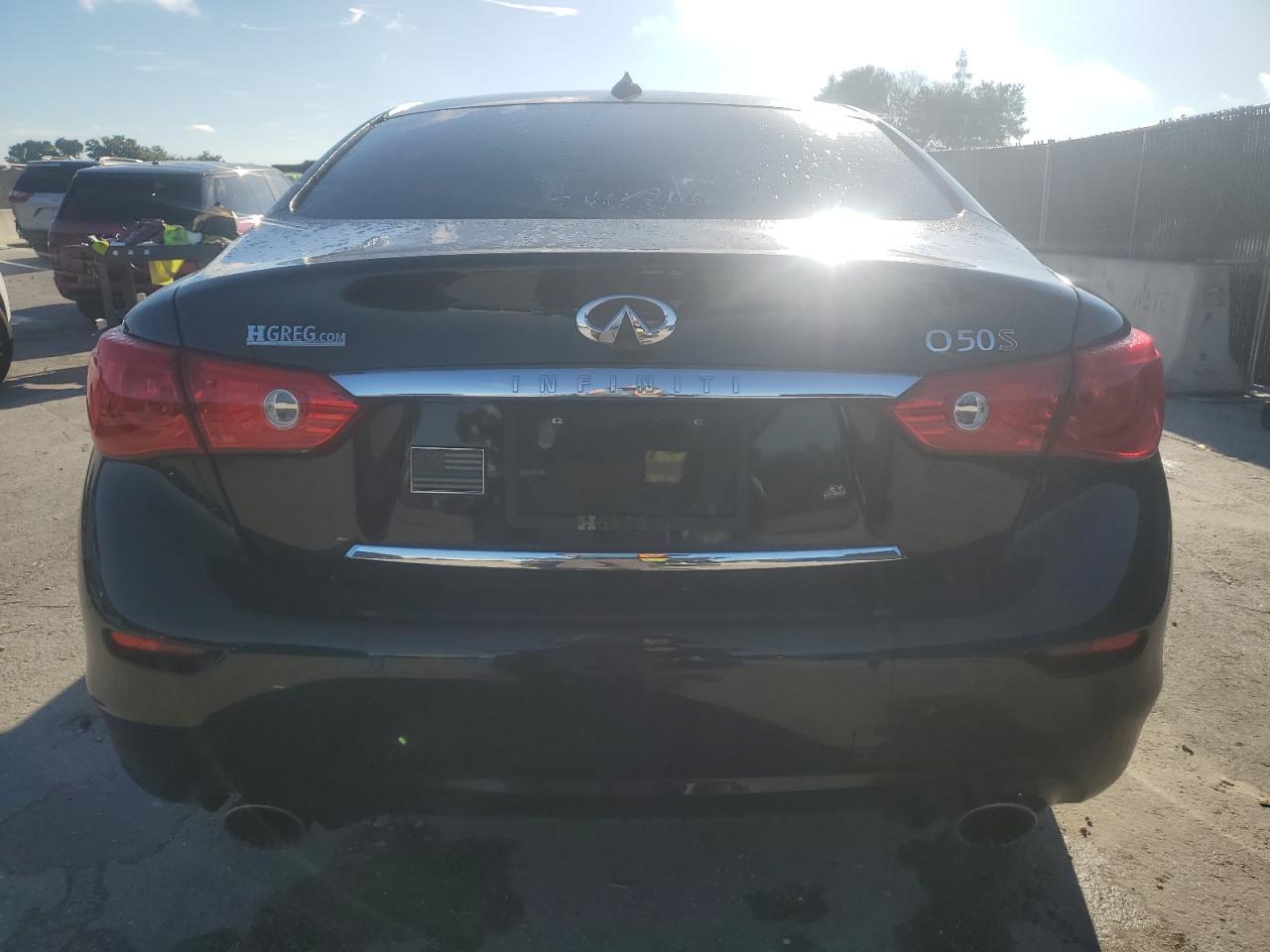 2017 INFINITI Q50