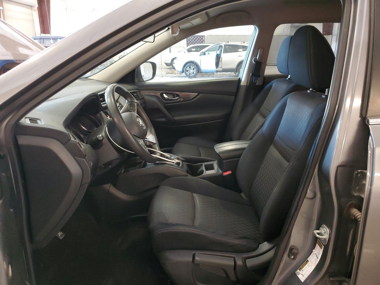 2017 NISSAN ROGUE