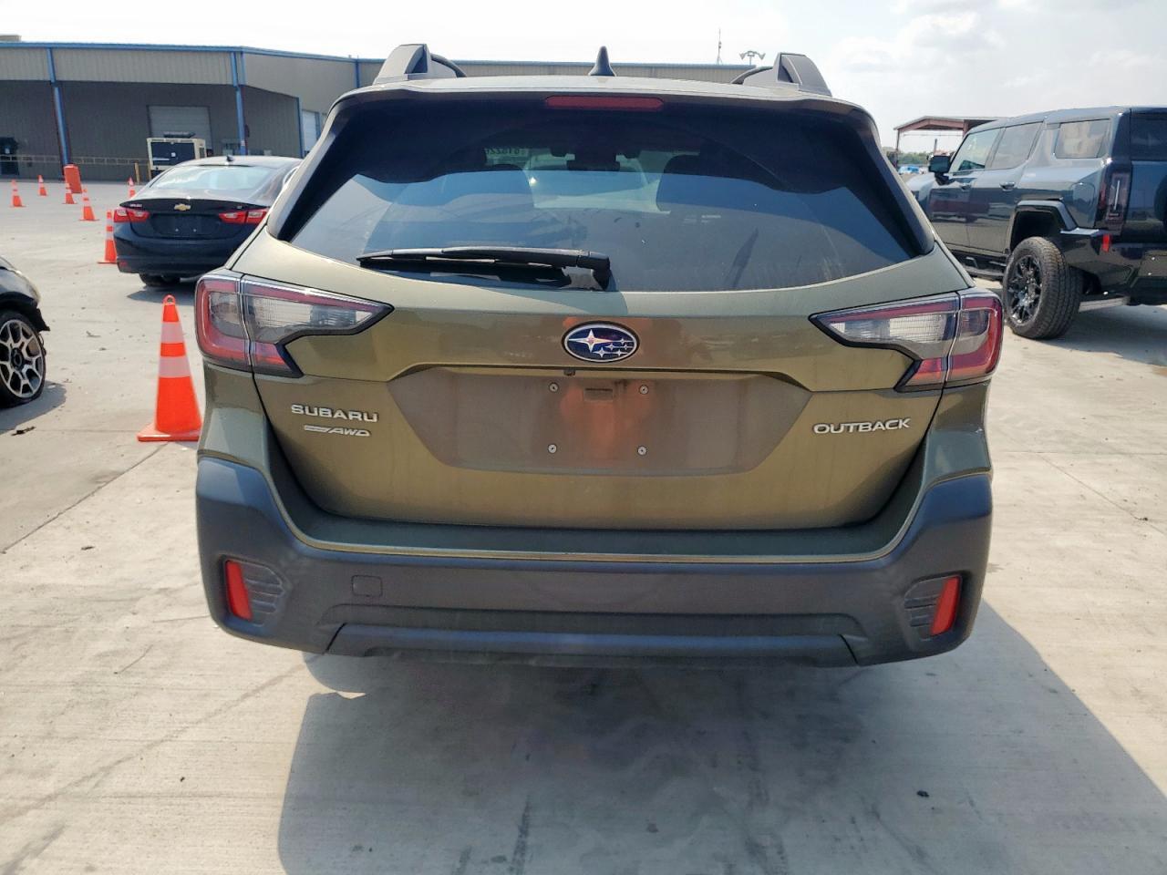 2020 SUBARU Outback