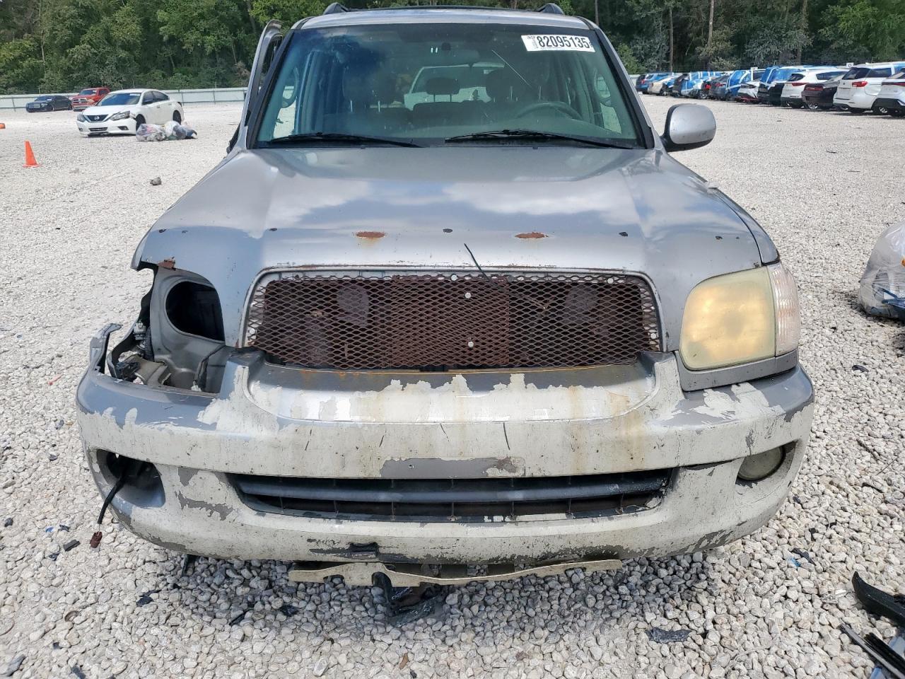 2005 TOYOTA Sequoia