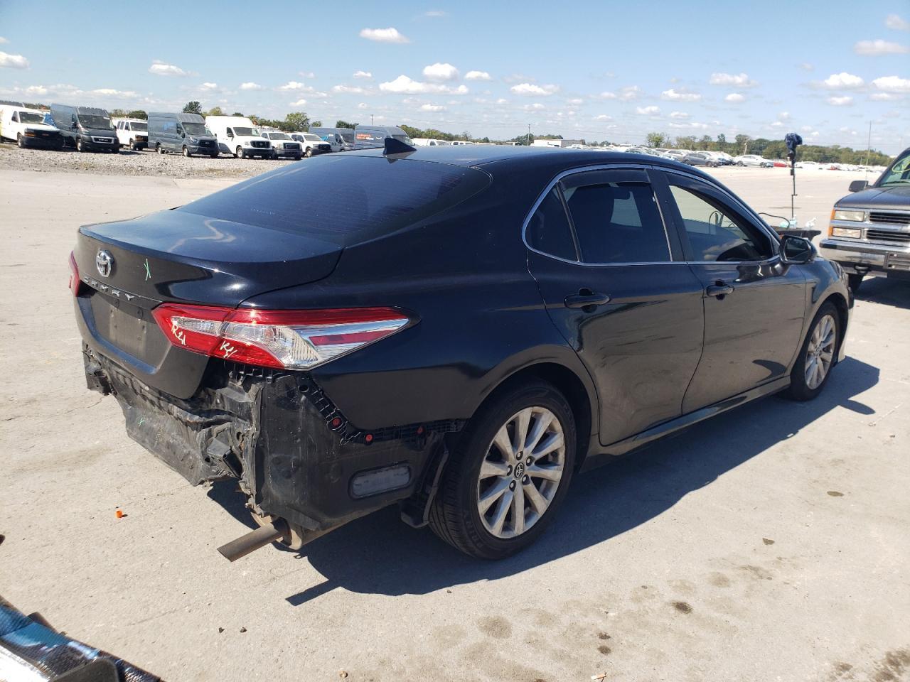 2019 TOYOTA CAMRY