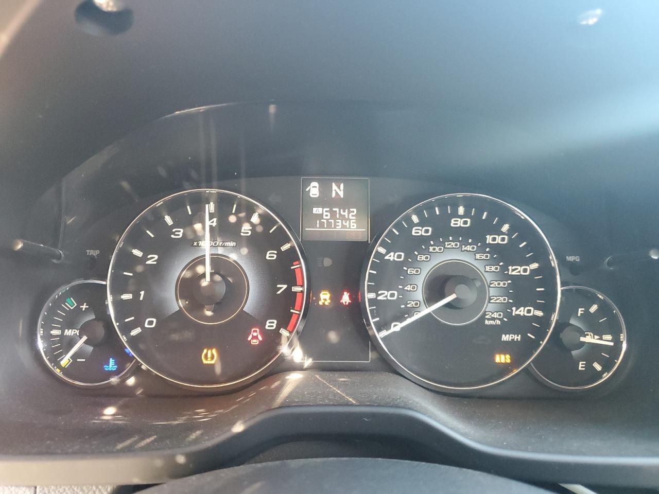 2010 SUBARU Legacy