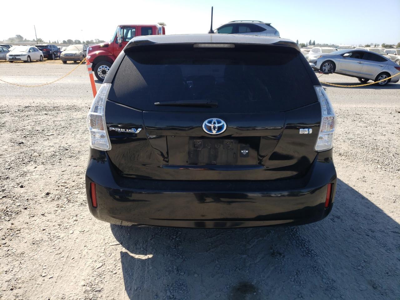 2012 TOYOTA PRIUS V