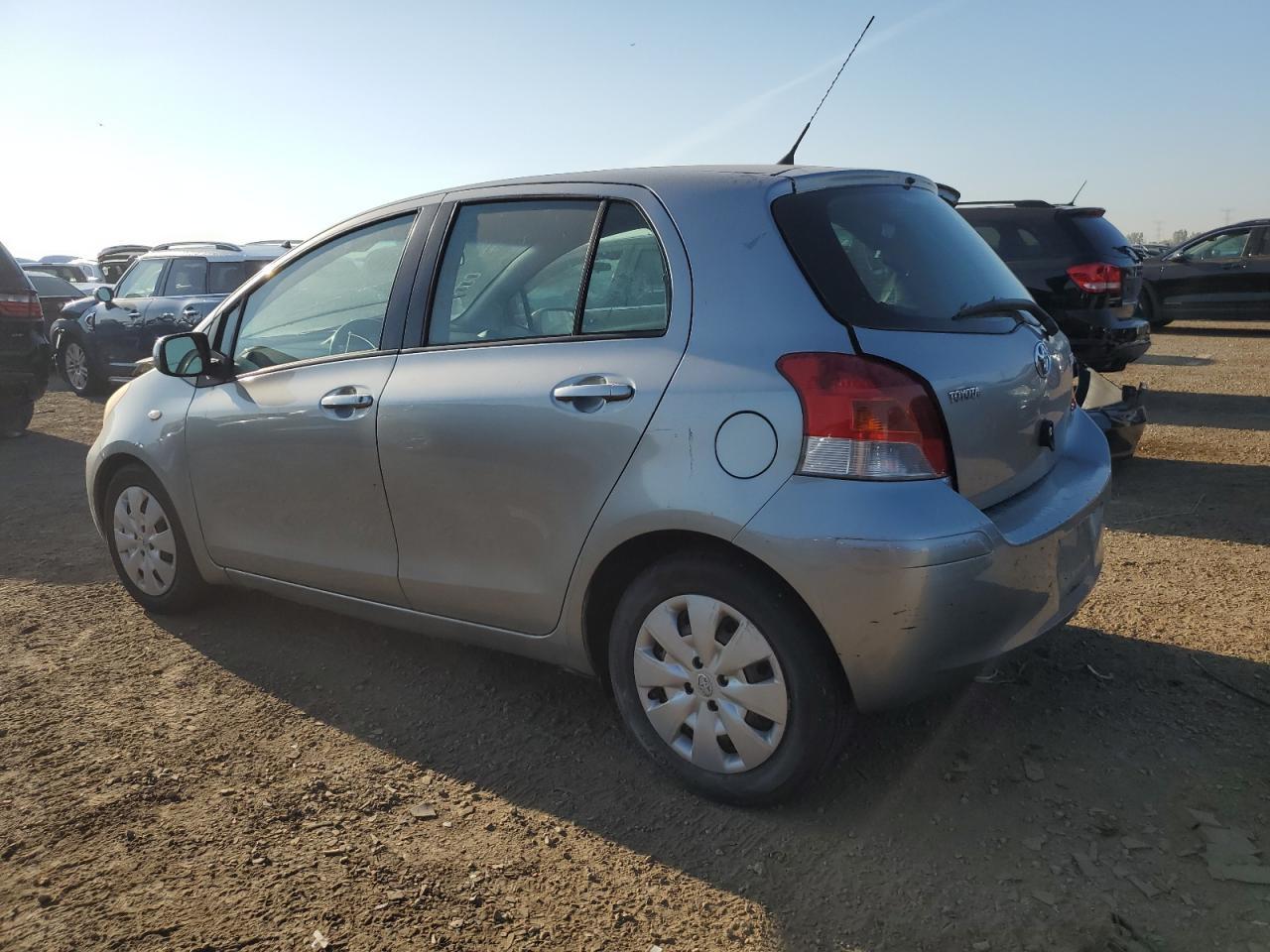 2010 TOYOTA YARIS