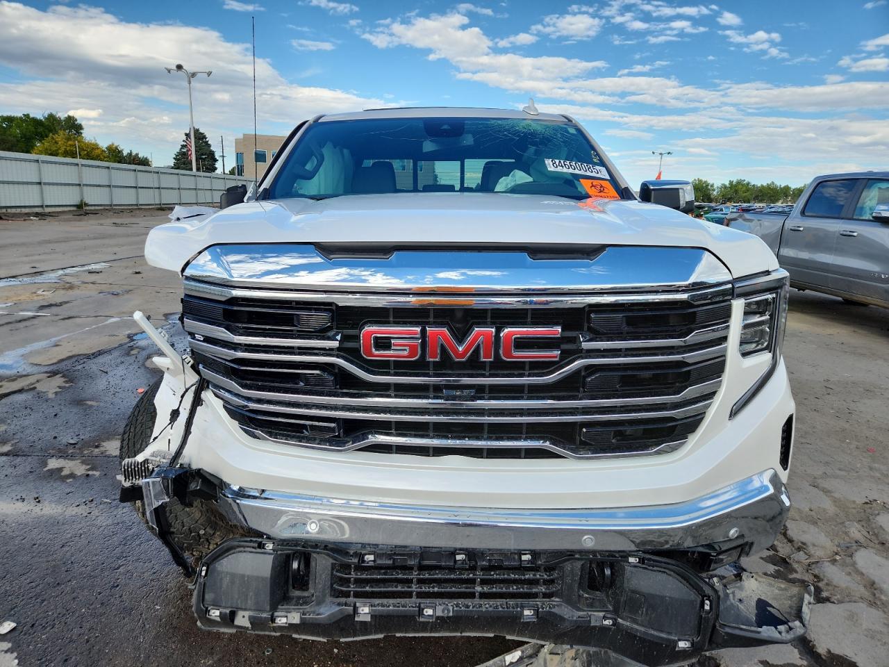 2024 GMC Sierra