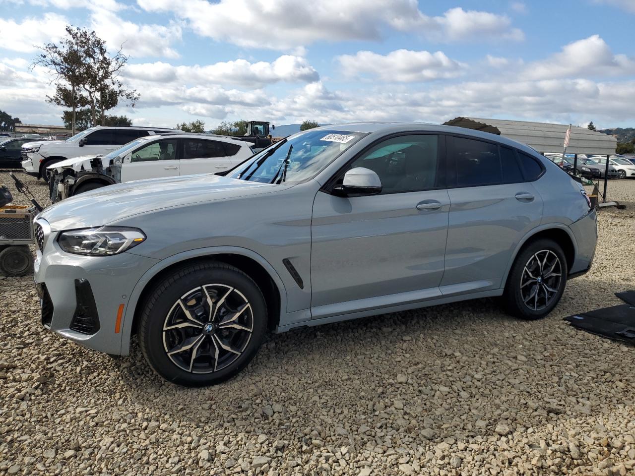 2025 BMW X4