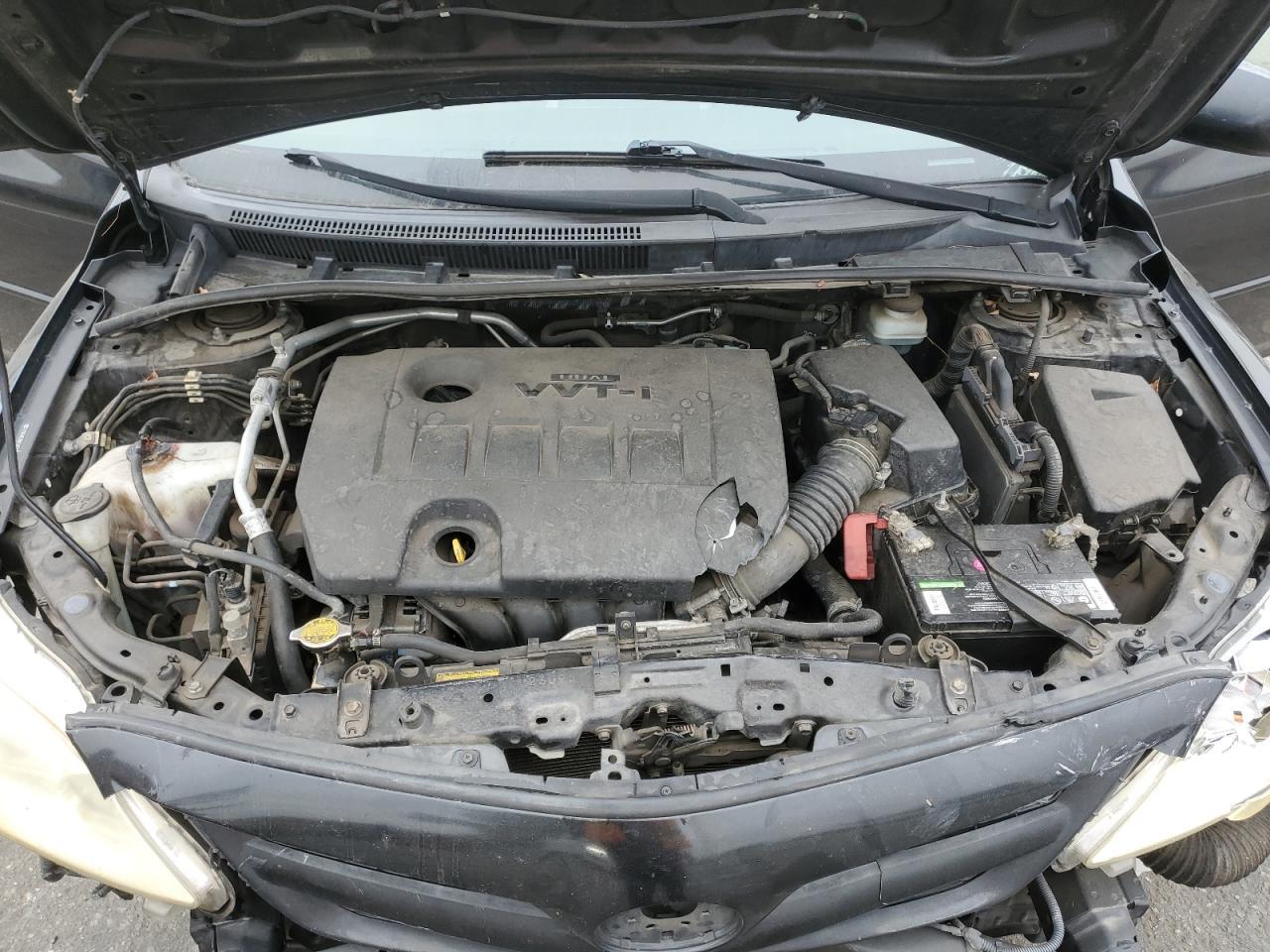 2011 TOYOTA COROLLA