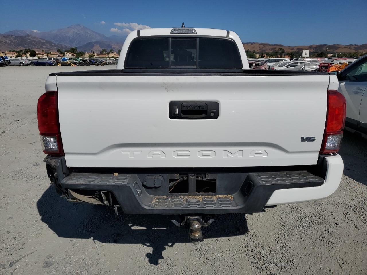 2016 TOYOTA TACOMA