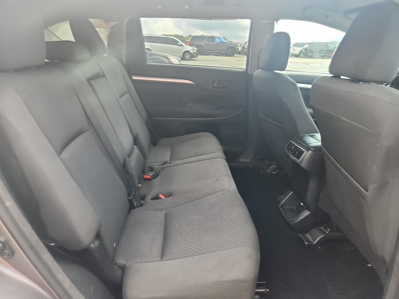 2014 TOYOTA HIGHLANDER