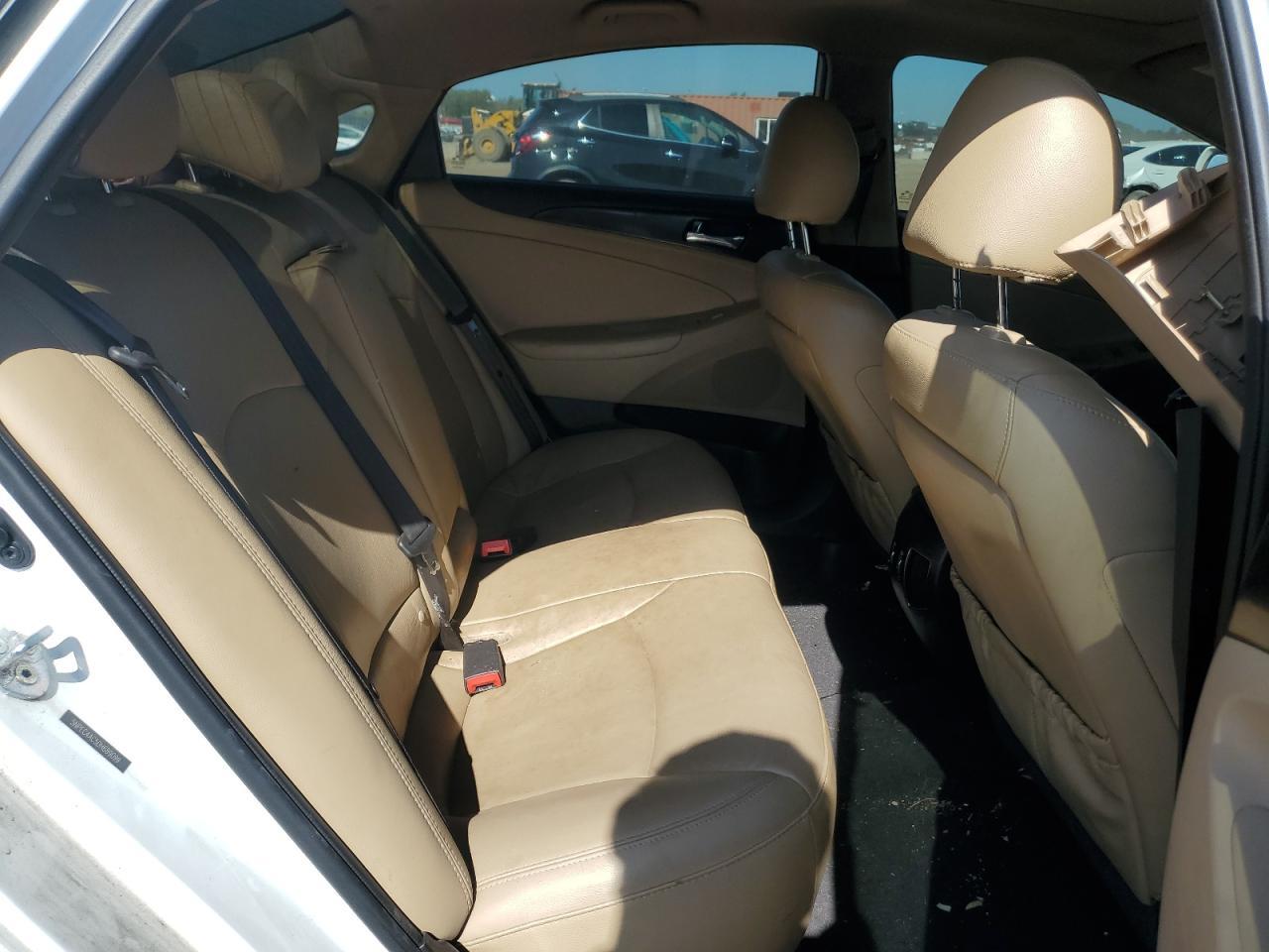 2013 HYUNDAI SONATA