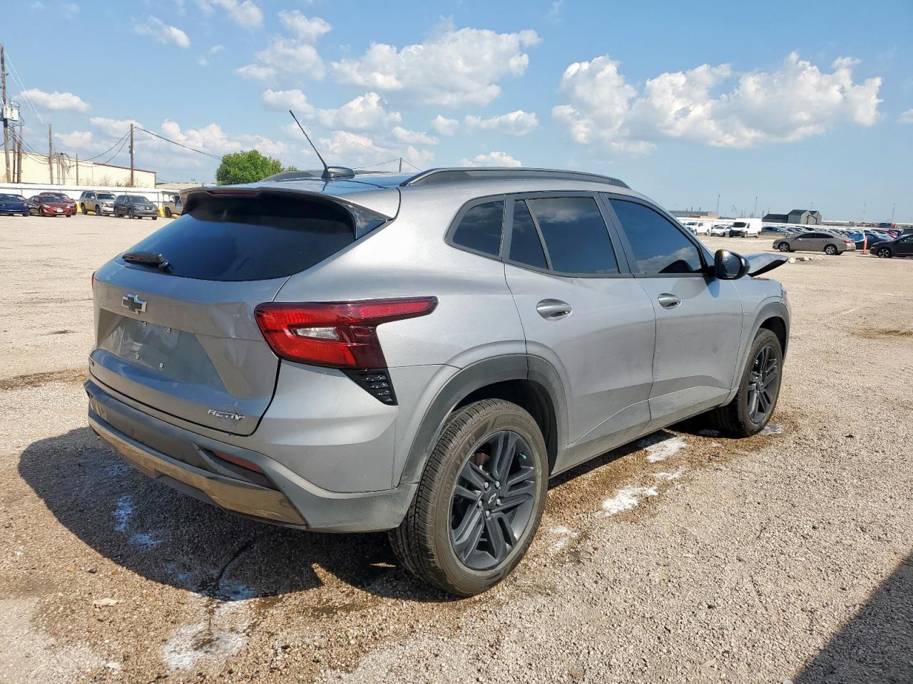 2025 CHEVROLET TRAX