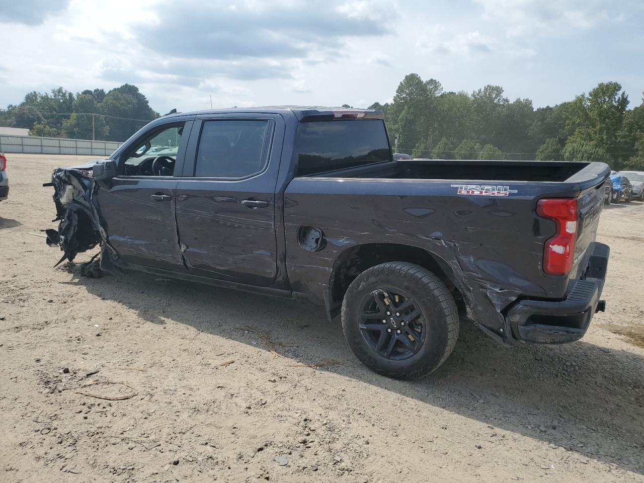 2024 CHEVROLET Silverado