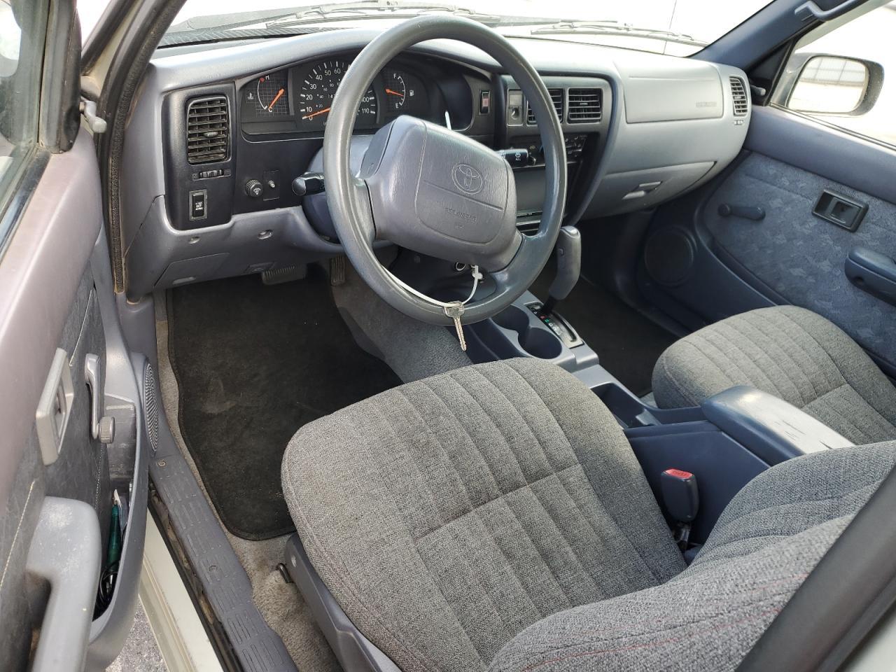2000 TOYOTA TACOMA
