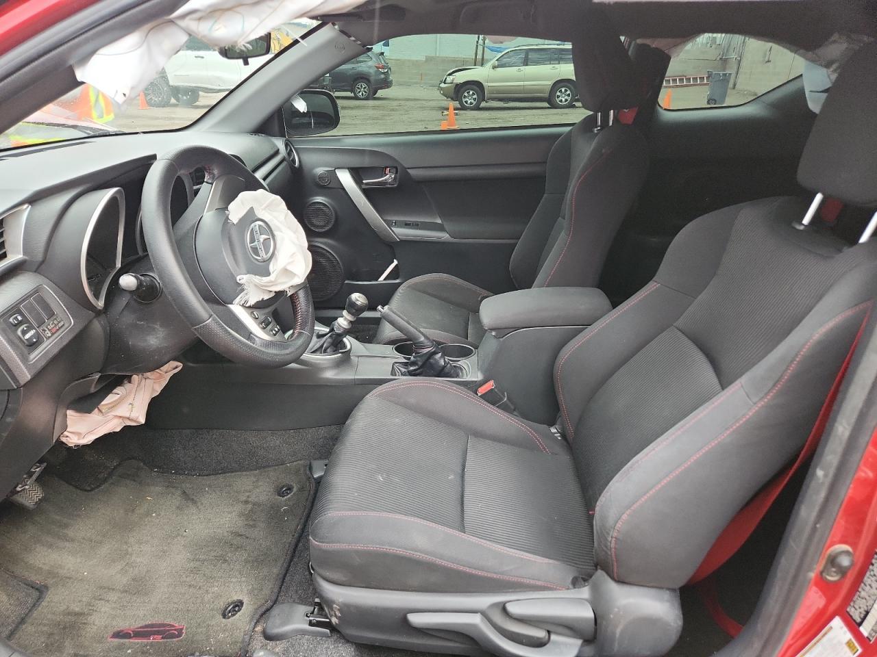 2016 TOYOTA SCION