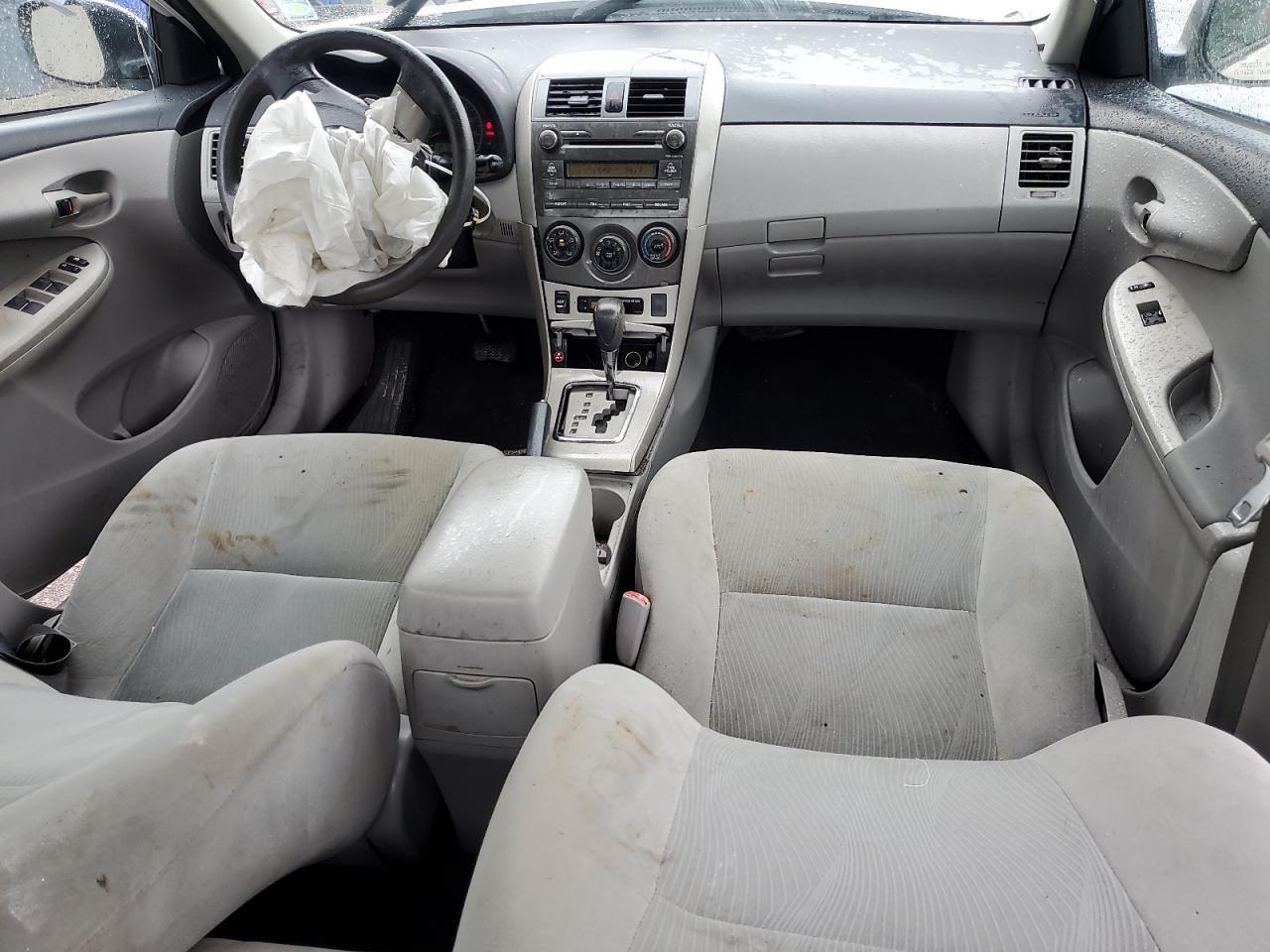 2011 TOYOTA COROLLA