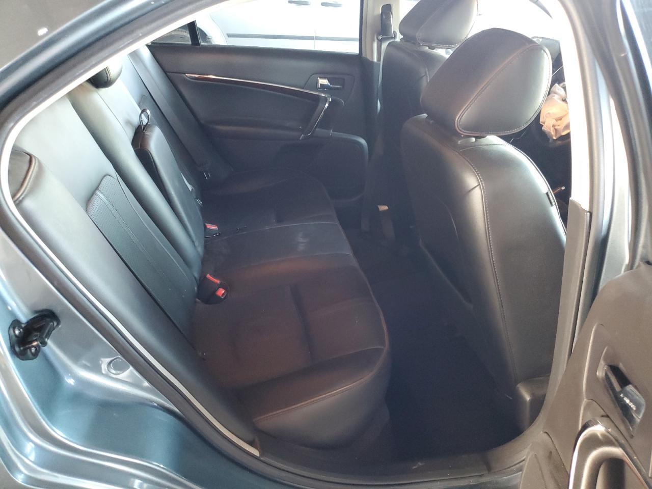 2011 LINCOLN MKZ