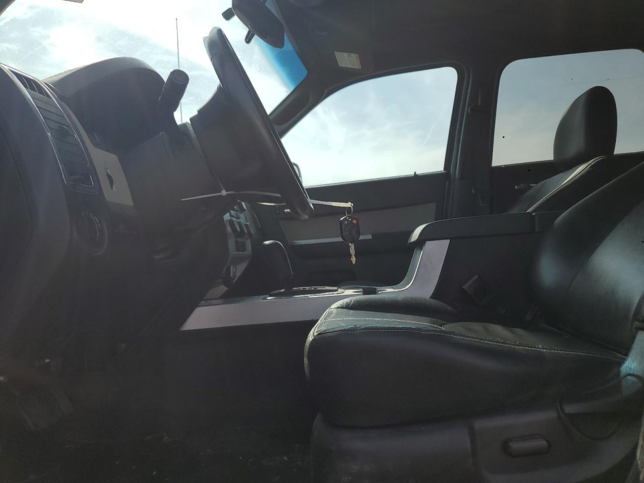 2011 MERCURY Mariner