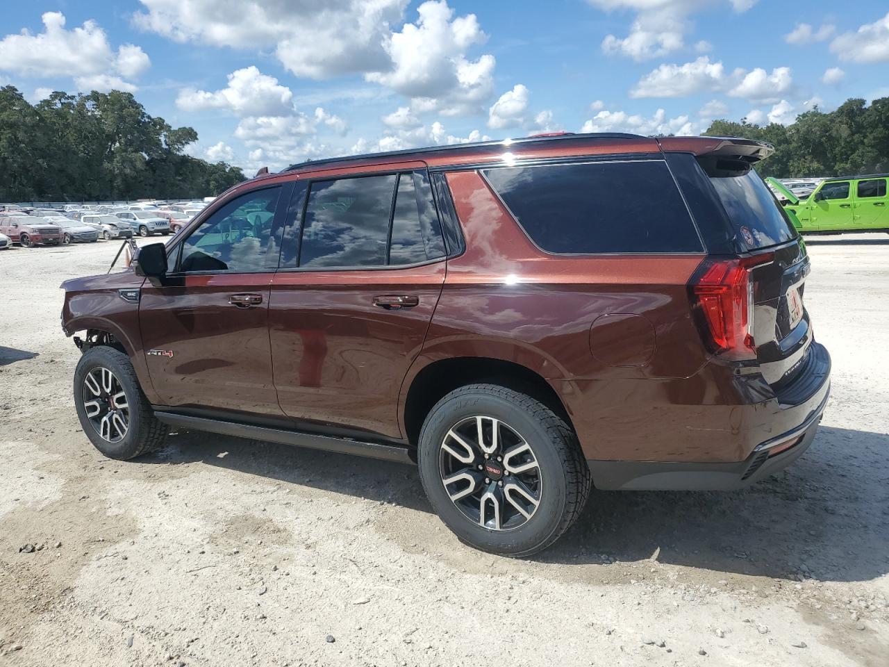 2023 GMC Yukon