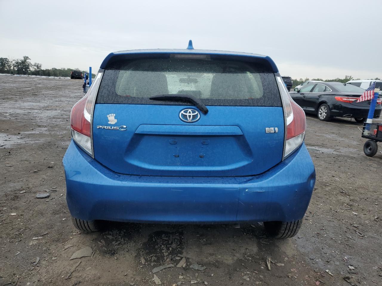 2015 TOYOTA Prius c