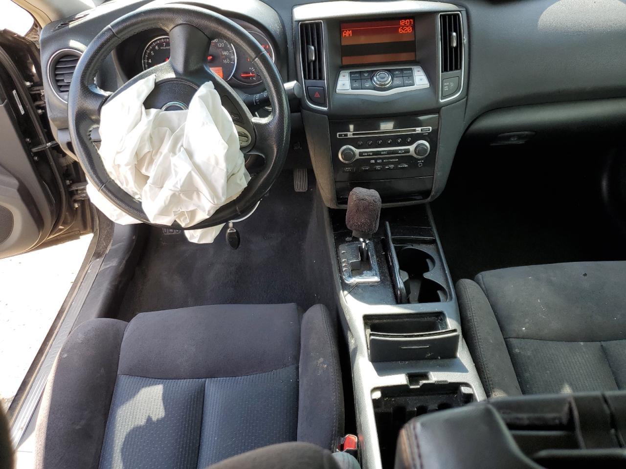 2009 NISSAN Maxima