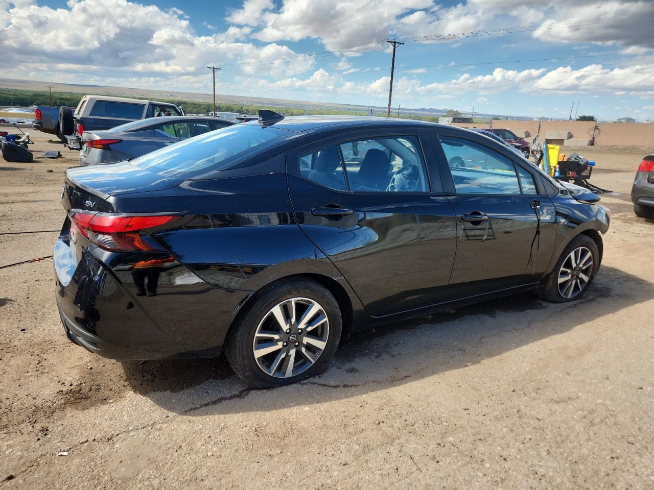 2024 NISSAN VERSA