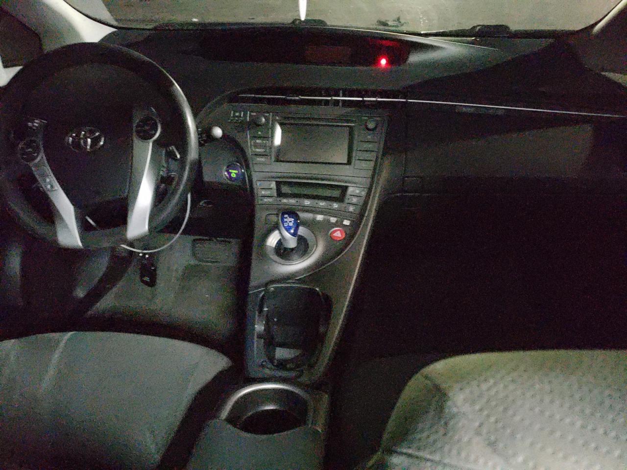 2014 TOYOTA PRIUS