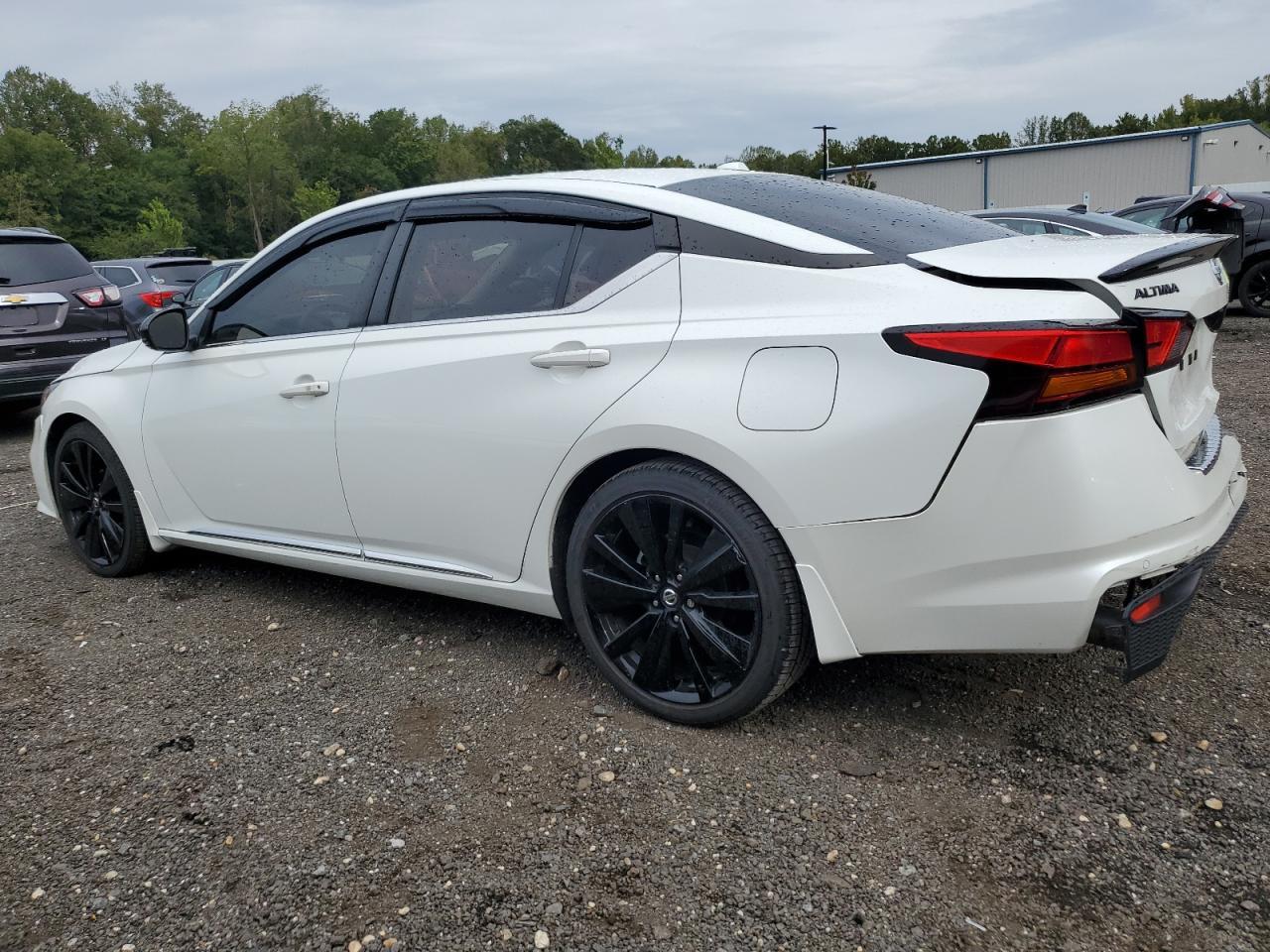 2022 NISSAN ALTIMA