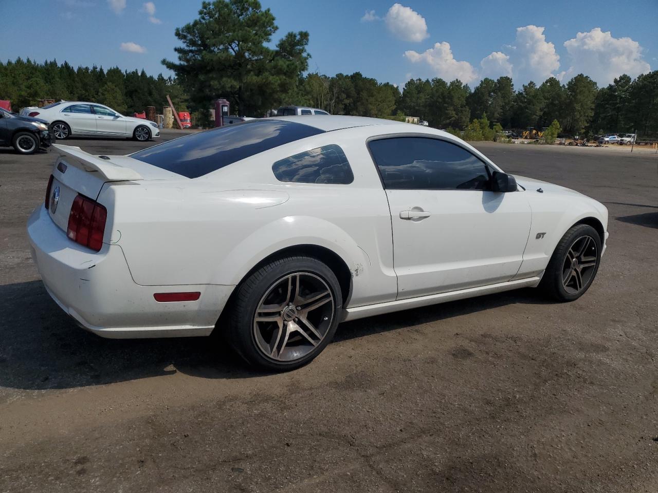 2007 FORD MUSTANG