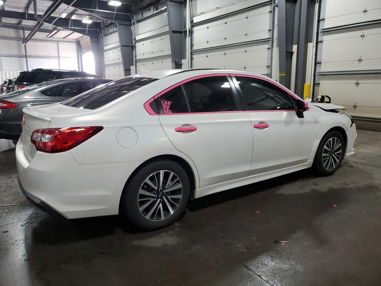 2018 SUBARU Legacy