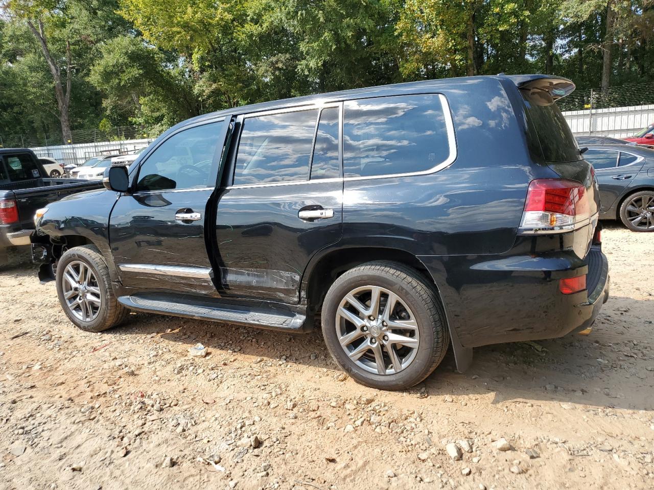 2014 LEXUS LX 570