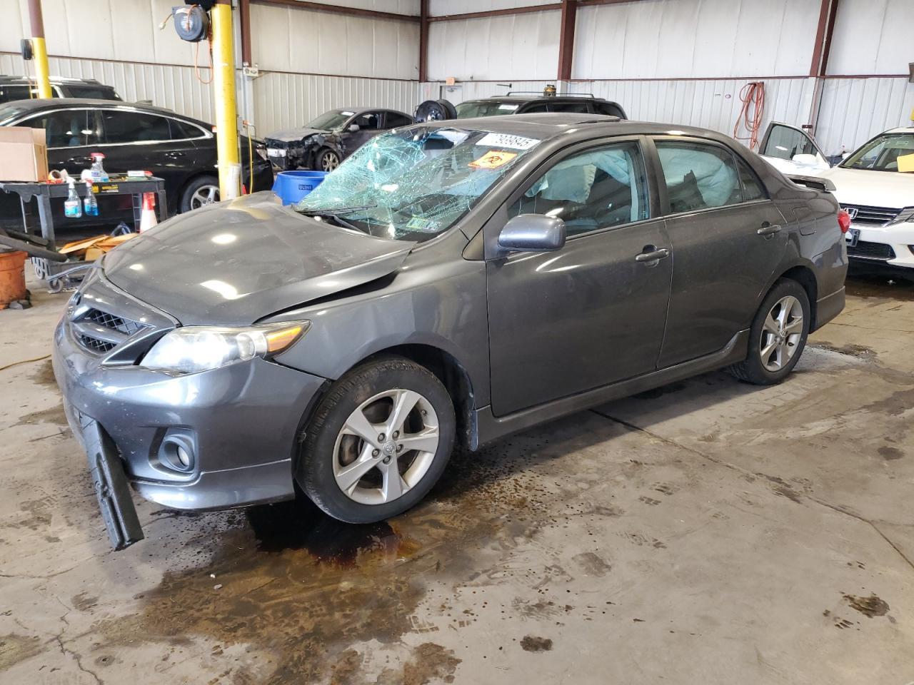 2011 TOYOTA COROLLA