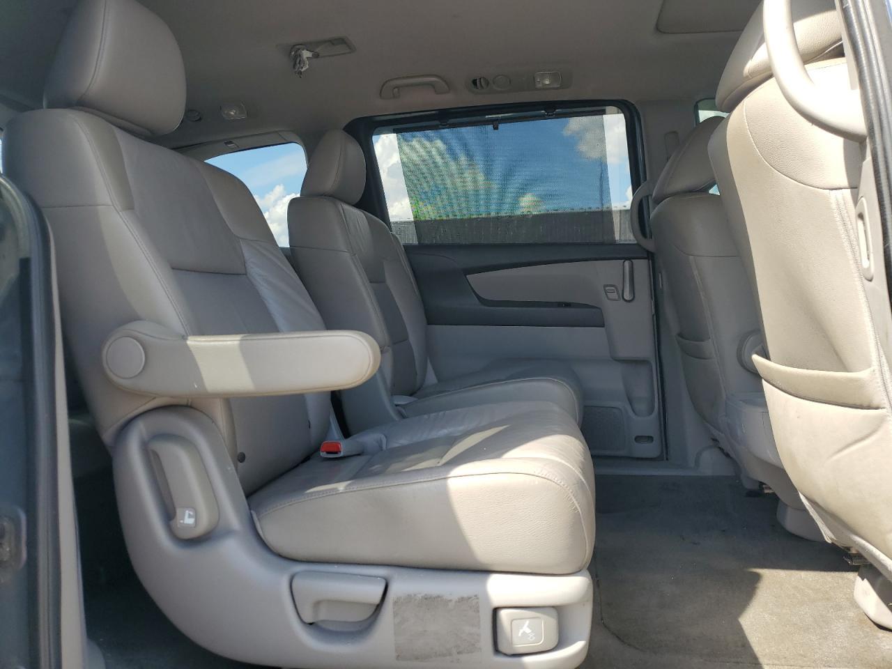 2011 HONDA ODYSSEY