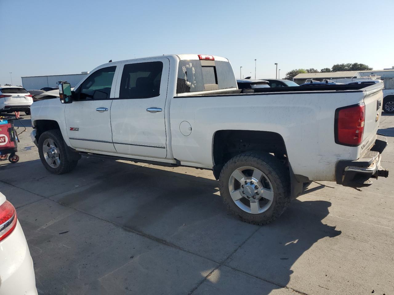 2018 CHEVROLET Silverado