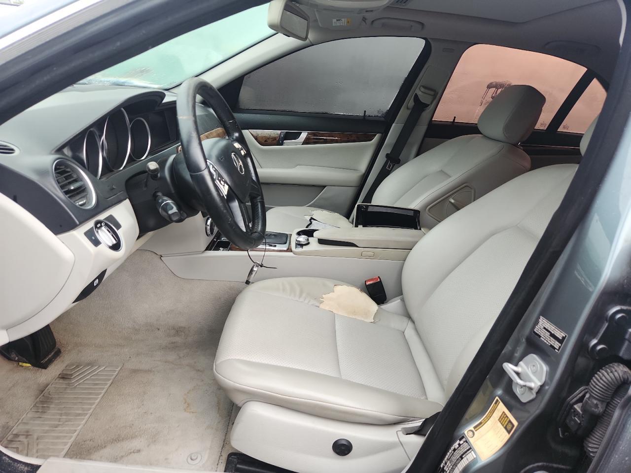 2012 MERCEDES-BENZ C-CLASS