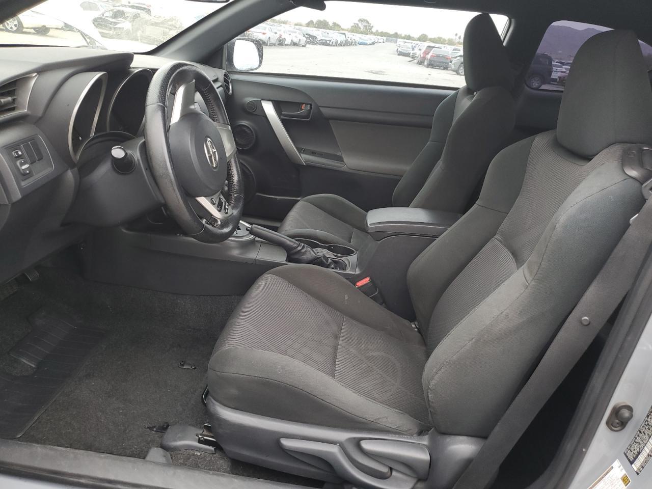 2011 TOYOTA SCION