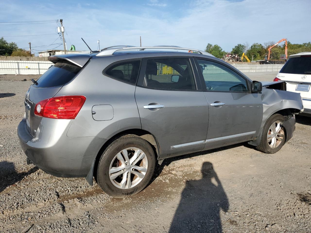 2015 NISSAN ROGUE