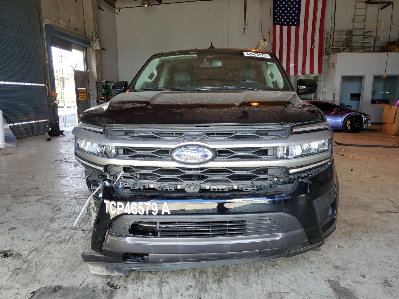 2024 FORD Expedition