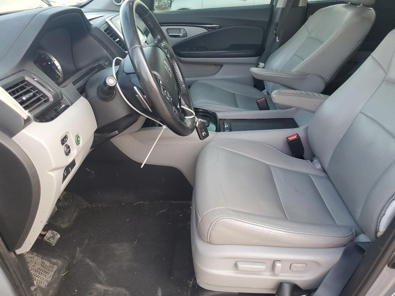 2017 HONDA PILOT