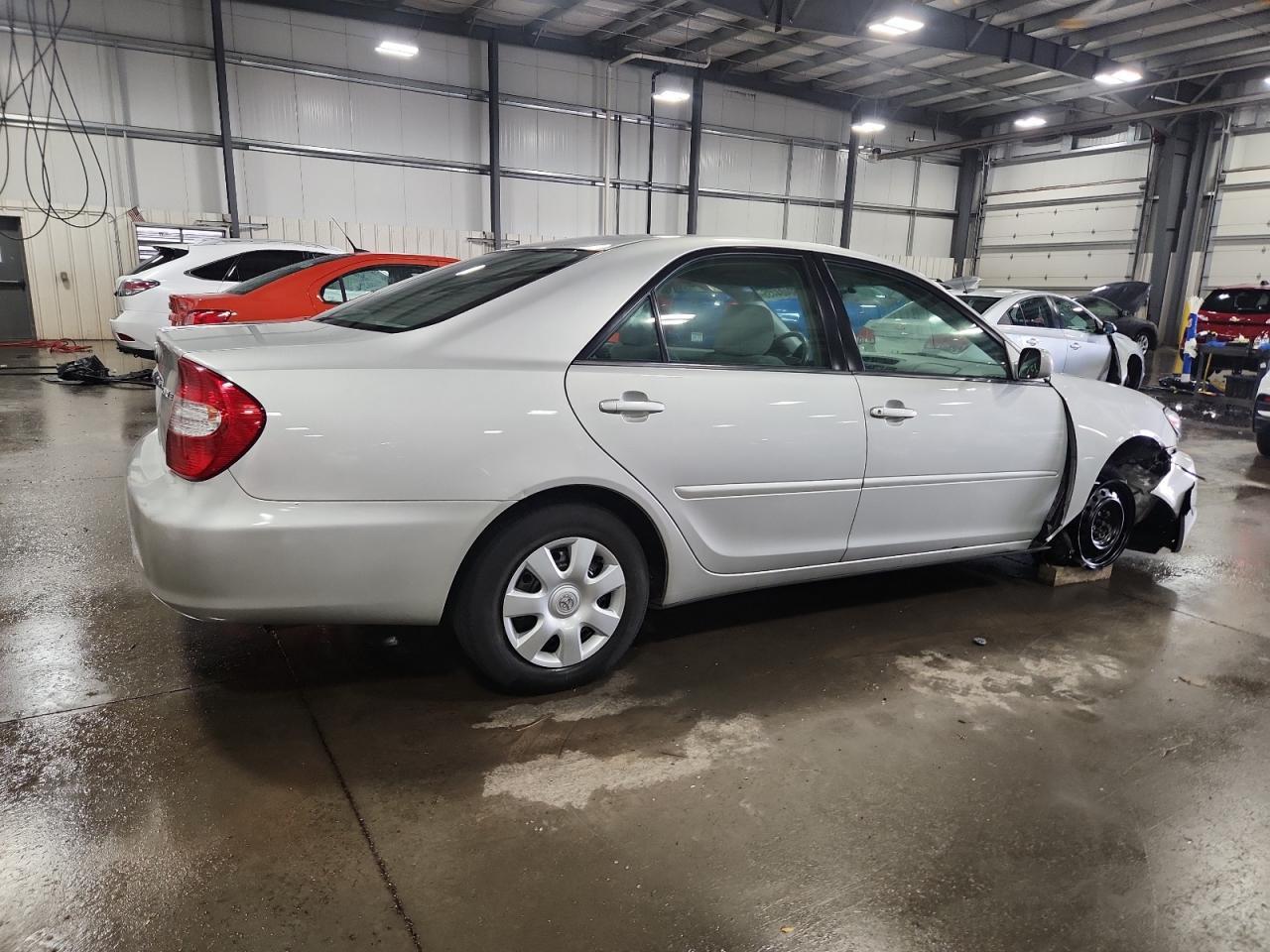 2004 TOYOTA CAMRY