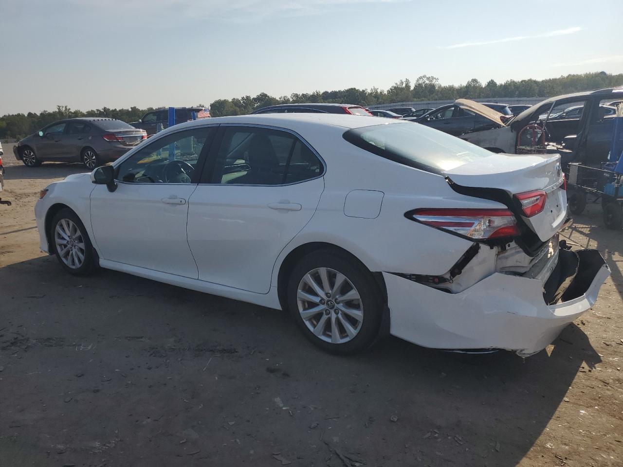 2018 TOYOTA CAMRY
