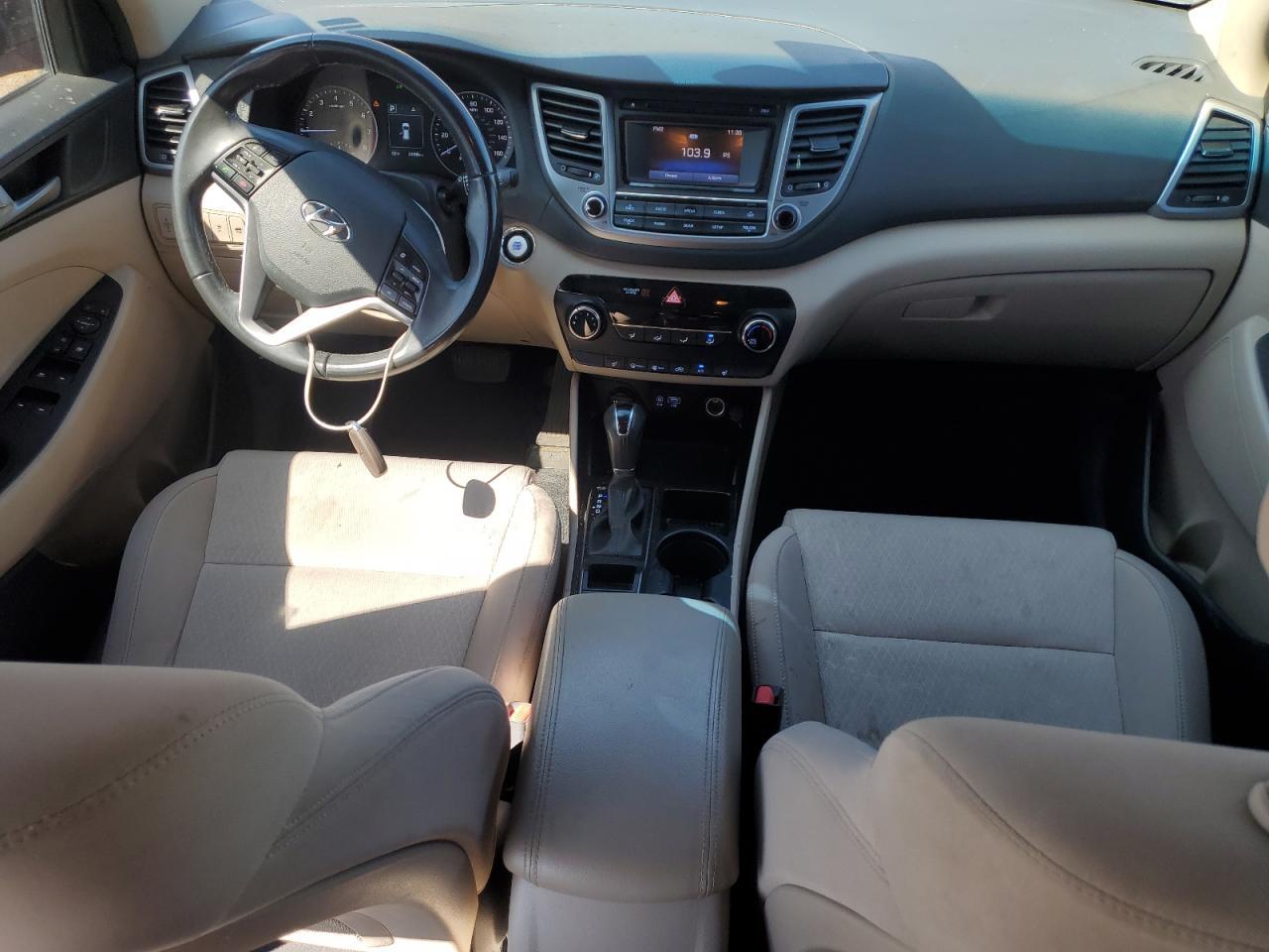 2016 HYUNDAI TUCSON
