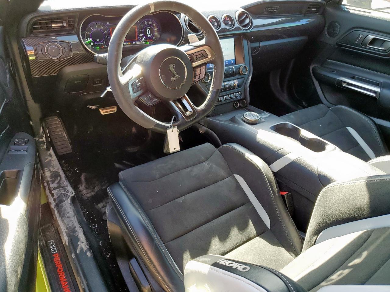 2020 FORD MUSTANG